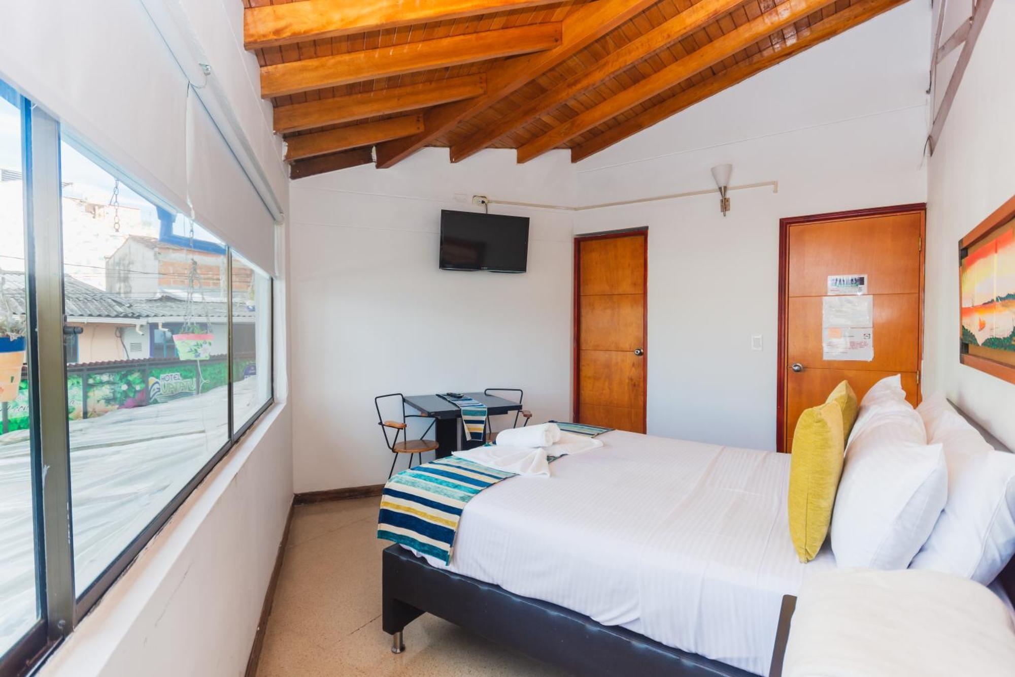 Hotel Guatatur Guatapé Esterno foto