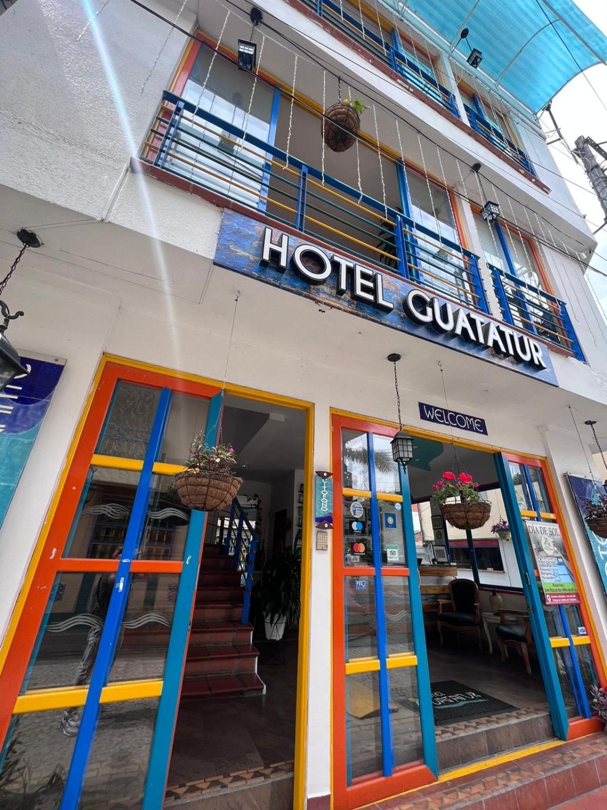 Hotel Guatatur Guatapé Esterno foto