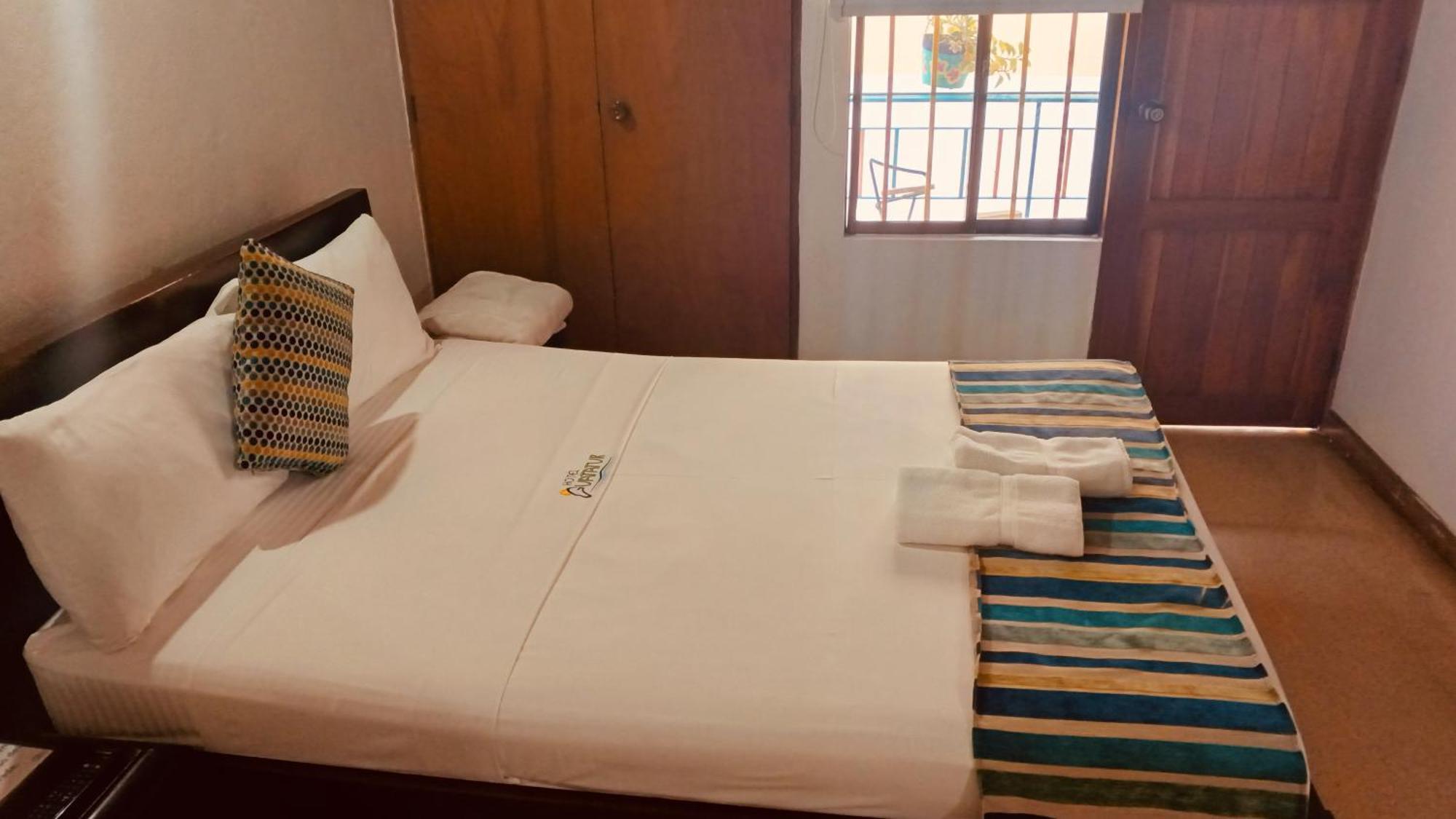 Hotel Guatatur Guatapé Esterno foto